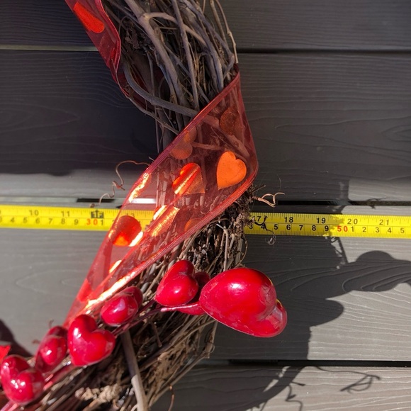 Handmade Grapevine Valentines Wreath - Picture 6 of 7